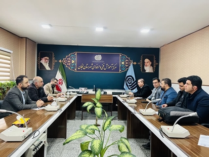 جلسه هم اندیشی با رییس دانشگاه آزاد اسلامی واحد لنجان در حوزه مهارت آموزی
