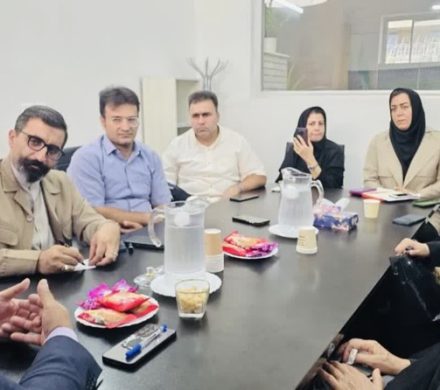 گسترش همکاری‌های مهارتی مرکز غدیر فلاورجان با بنیاد فرهنگی امام خامنه‌ای